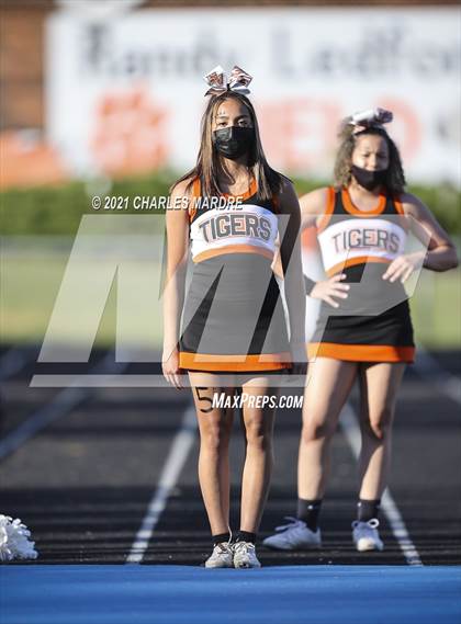 Thumbnail 2 in Jack Britt @ South View (NCHSAA Playoffs Round 1) photogallery.