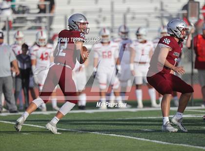 Thumbnail 2 in East vs. Cedar Valley (UHSAA 5A First Round Playoff) photogallery.