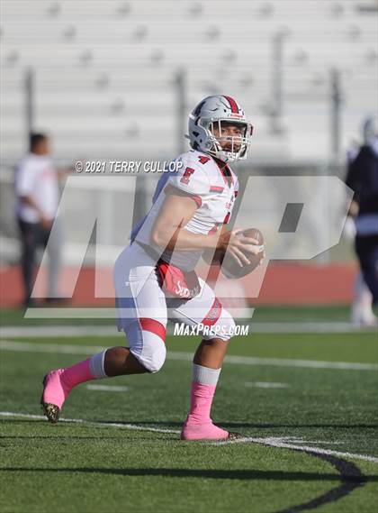 Thumbnail 3 in East vs. Cedar Valley (UHSAA 5A First Round Playoff) photogallery.