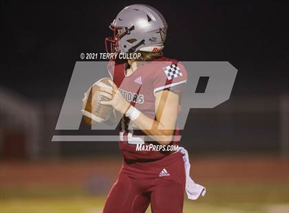 Thumbnail 2 in East vs. Cedar Valley (UHSAA 5A First Round Playoff) photogallery.