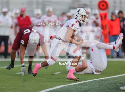 Thumbnail 3 in East vs. Cedar Valley (UHSAA 5A First Round Playoff) photogallery.