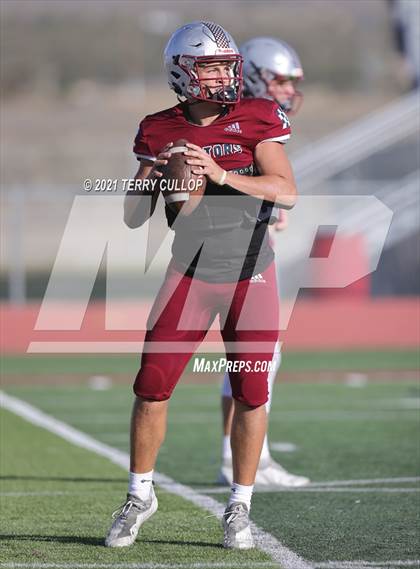Thumbnail 3 in East vs. Cedar Valley (UHSAA 5A First Round Playoff) photogallery.