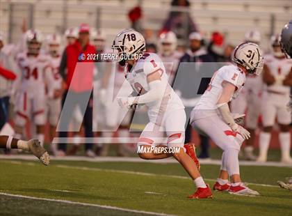 Thumbnail 3 in East vs. Cedar Valley (UHSAA 5A First Round Playoff) photogallery.