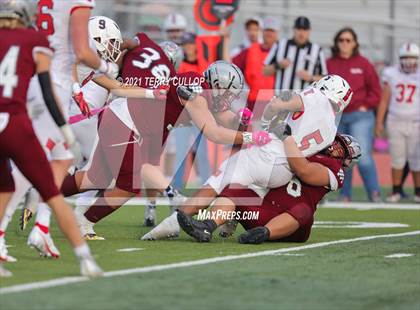 Thumbnail 2 in East vs. Cedar Valley (UHSAA 5A First Round Playoff) photogallery.