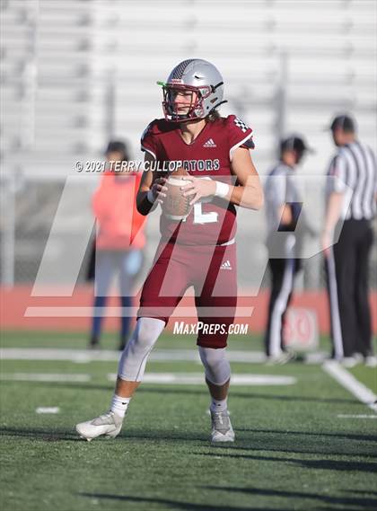 Thumbnail 1 in East vs. Cedar Valley (UHSAA 5A First Round Playoff) photogallery.