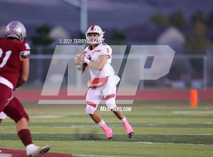 Thumbnail 1 in East vs. Cedar Valley (UHSAA 5A First Round Playoff) photogallery.