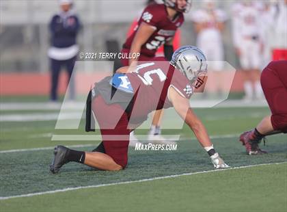 Thumbnail 3 in East vs. Cedar Valley (UHSAA 5A First Round Playoff) photogallery.