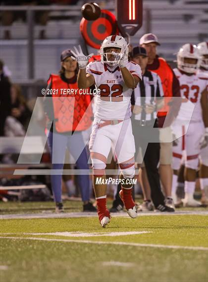 Thumbnail 2 in East vs. Cedar Valley (UHSAA 5A First Round Playoff) photogallery.