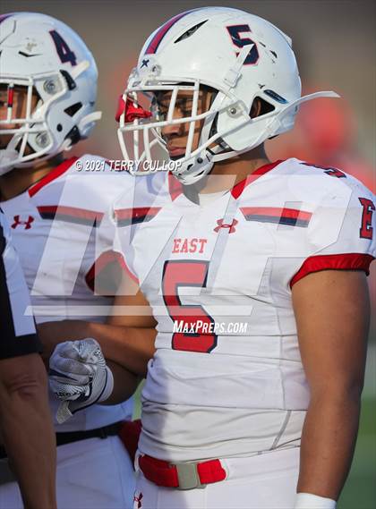 Thumbnail 3 in East vs. Cedar Valley (UHSAA 5A First Round Playoff) photogallery.