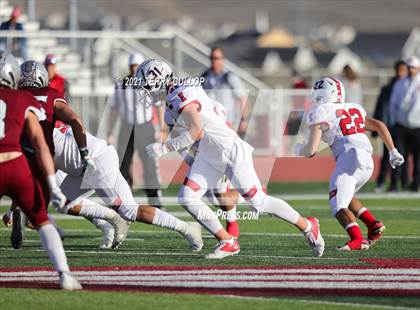 Thumbnail 1 in East vs. Cedar Valley (UHSAA 5A First Round Playoff) photogallery.