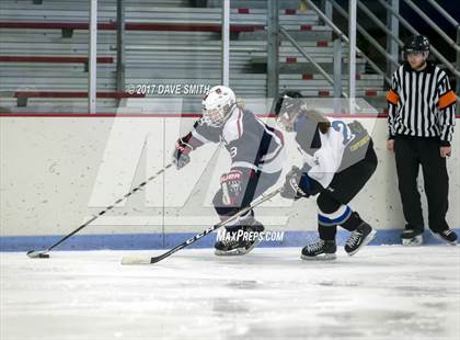 Thumbnail 3 in Lakeshore vs Fox Cities (Turkey Tournament) photogallery.