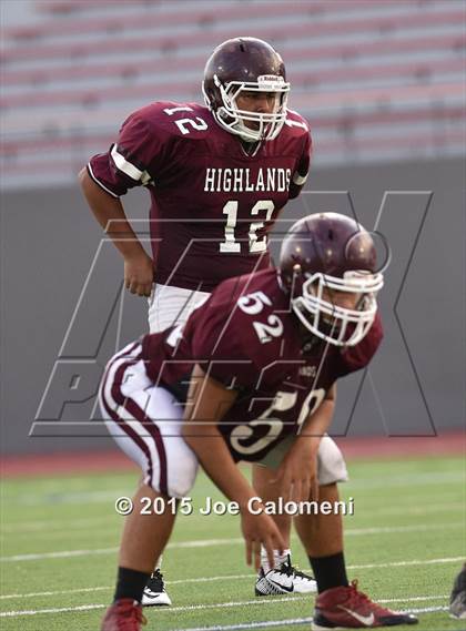 Thumbnail 1 in Lee [Robert E.] vs Highlands (Scrimmage) photogallery.