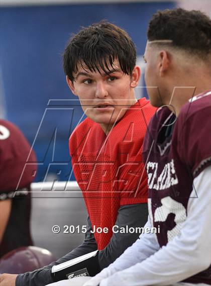 Thumbnail 1 in Lee [Robert E.] vs Highlands (Scrimmage) photogallery.