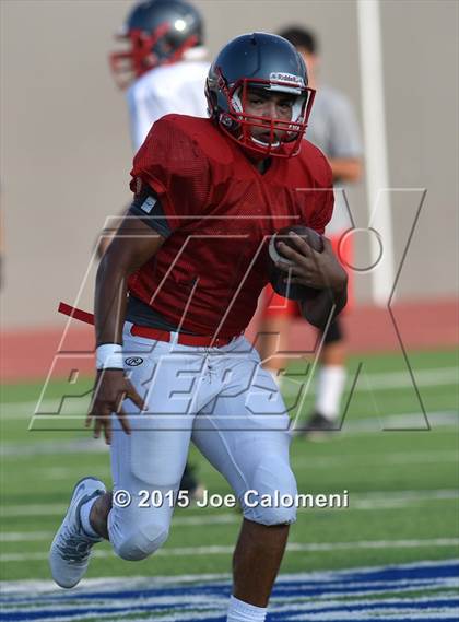 Thumbnail 2 in Lee [Robert E.] vs Highlands (Scrimmage) photogallery.