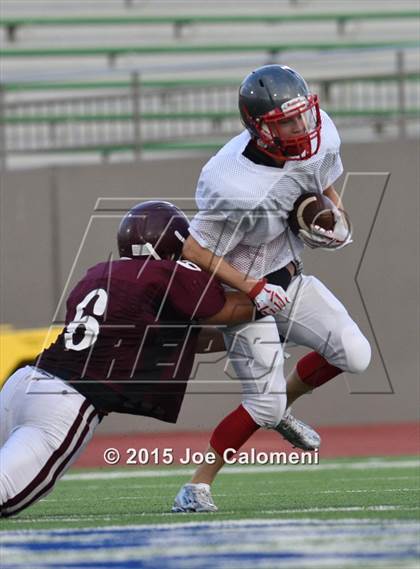 Thumbnail 1 in Lee [Robert E.] vs Highlands (Scrimmage) photogallery.