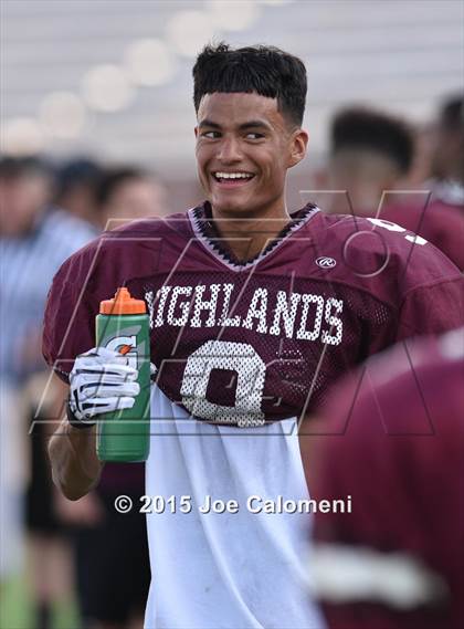 Thumbnail 2 in Lee [Robert E.] vs Highlands (Scrimmage) photogallery.