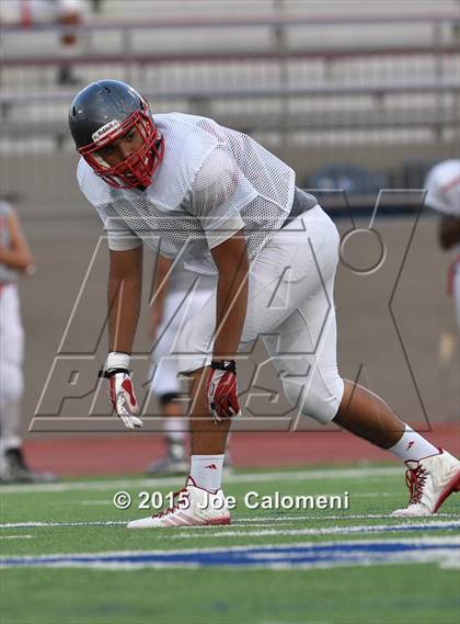 Thumbnail 1 in Lee [Robert E.] vs Highlands (Scrimmage) photogallery.