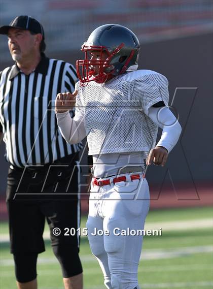 Thumbnail 3 in Lee [Robert E.] vs Highlands (Scrimmage) photogallery.