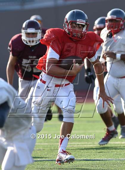 Thumbnail 2 in Lee [Robert E.] vs Highlands (Scrimmage) photogallery.