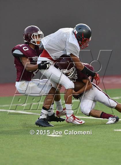 Thumbnail 2 in Lee [Robert E.] vs Highlands (Scrimmage) photogallery.
