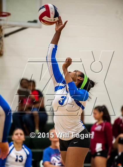 Thumbnail 2 in Whitewater vs. Riverwood (Roswell HS) photogallery.