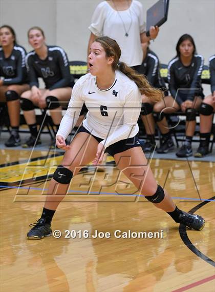 Thumbnail 2 in Reagan [Ronald] vs Smithson Valley (NEISD Invitational) photogallery.
