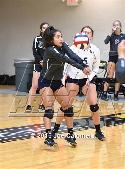 Thumbnail 2 in Reagan [Ronald] vs Smithson Valley (NEISD Invitational) photogallery.