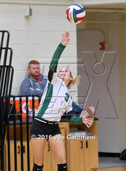 Thumbnail 1 in Reagan [Ronald] vs Smithson Valley (NEISD Invitational) photogallery.