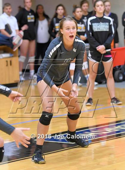 Thumbnail 3 in Reagan [Ronald] vs Smithson Valley (NEISD Invitational) photogallery.