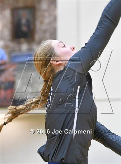 Thumbnail 2 in Reagan [Ronald] vs Smithson Valley (NEISD Invitational) photogallery.