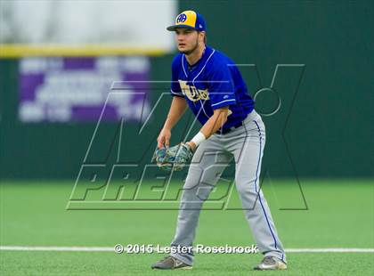 Thumbnail 3 in Alamo Heights vs. Dripping Springs (5A Regional Quarterfinals) photogallery.