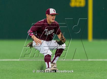 Thumbnail 2 in Alamo Heights vs. Dripping Springs (5A Regional Quarterfinals) photogallery.
