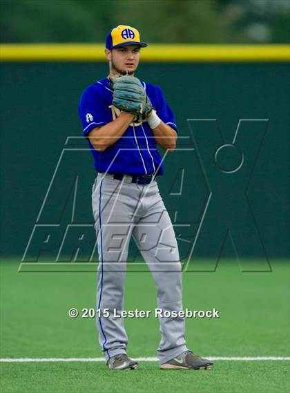 Thumbnail 2 in Alamo Heights vs. Dripping Springs (5A Regional Quarterfinals) photogallery.