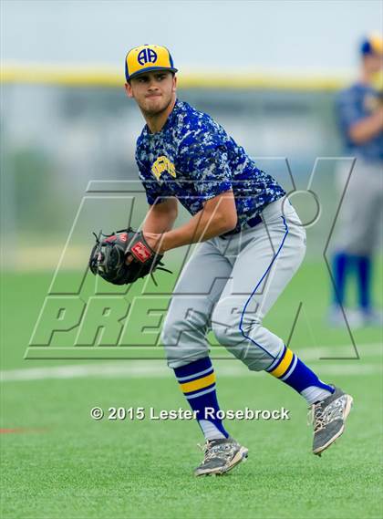 Thumbnail 1 in Alamo Heights vs. Dripping Springs (5A Regional Quarterfinals) photogallery.