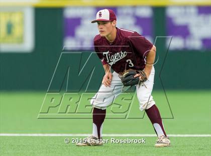 Thumbnail 3 in Alamo Heights vs. Dripping Springs (5A Regional Quarterfinals) photogallery.