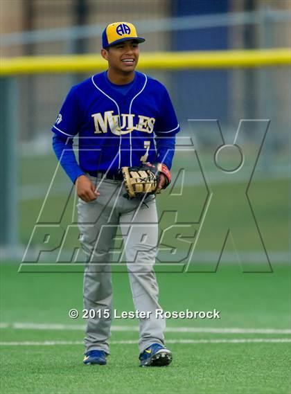 Thumbnail 1 in Alamo Heights vs. Dripping Springs (5A Regional Quarterfinals) photogallery.