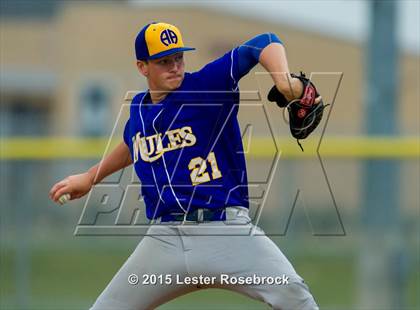Thumbnail 3 in Alamo Heights vs. Dripping Springs (5A Regional Quarterfinals) photogallery.