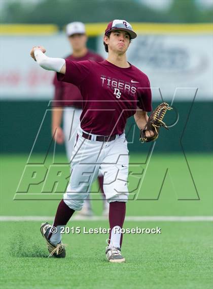Thumbnail 2 in Alamo Heights vs. Dripping Springs (5A Regional Quarterfinals) photogallery.