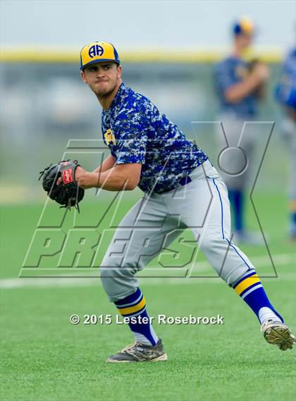 Thumbnail 2 in Alamo Heights vs. Dripping Springs (5A Regional Quarterfinals) photogallery.