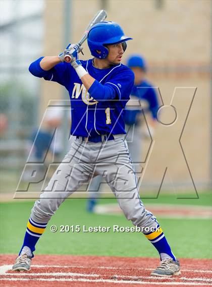 Thumbnail 2 in Alamo Heights vs. Dripping Springs (5A Regional Quarterfinals) photogallery.