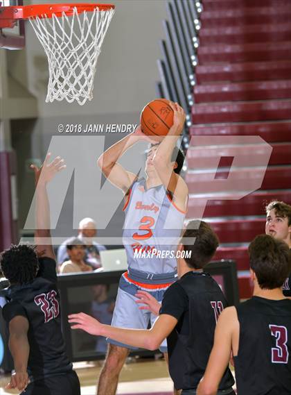 Thumbnail 2 in Woodcreek vs. Beverly Hills (Rancho Mirage Holiday Invitational) photogallery.
