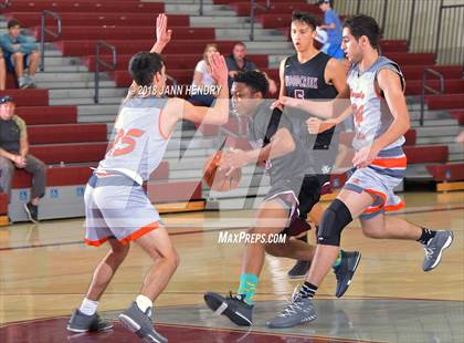 Thumbnail 3 in Woodcreek vs. Beverly Hills (Rancho Mirage Holiday Invitational) photogallery.