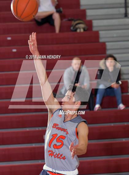Thumbnail 1 in Woodcreek vs. Beverly Hills (Rancho Mirage Holiday Invitational) photogallery.