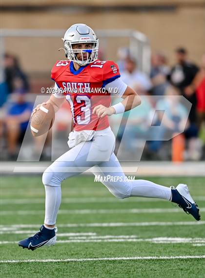 Thumbnail 2 in Murat Shriner North South All Star Classic photogallery.