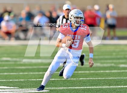 Thumbnail 1 in Murat Shriner North South All Star Classic photogallery.