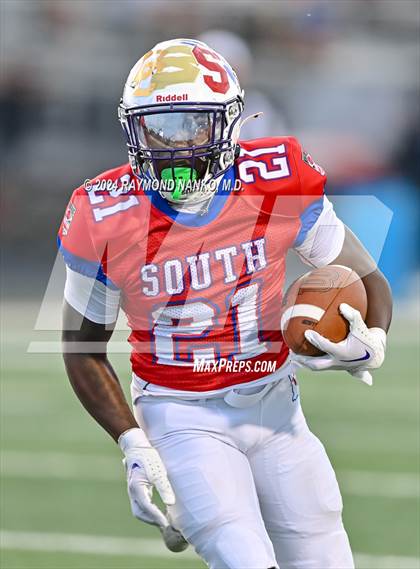 Thumbnail 3 in Murat Shriner North South All Star Classic photogallery.