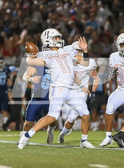 Thumbnail 2 in Eastside Catholic @ Valor Christian photogallery.