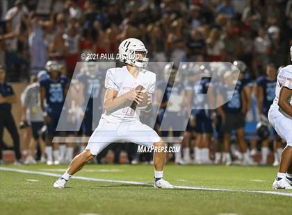 Thumbnail 1 in Eastside Catholic @ Valor Christian photogallery.