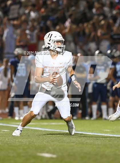 Thumbnail 1 in Eastside Catholic @ Valor Christian photogallery.