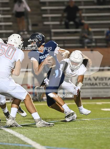 Thumbnail 1 in Eastside Catholic @ Valor Christian photogallery.